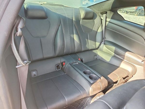 2017 INFINITI Q60