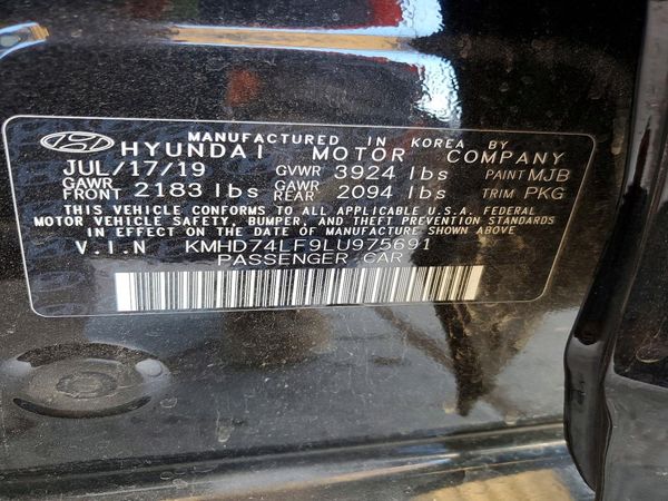 2020 HYUNDAI ELANTRA