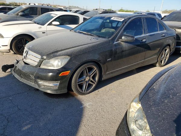 2012 MERCEDES-BENZ C