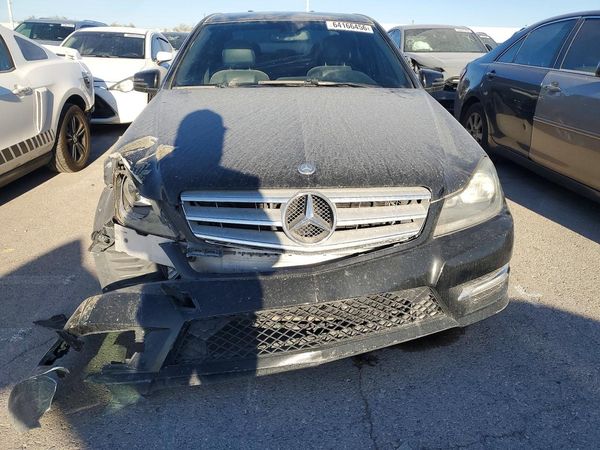 2012 MERCEDES-BENZ C