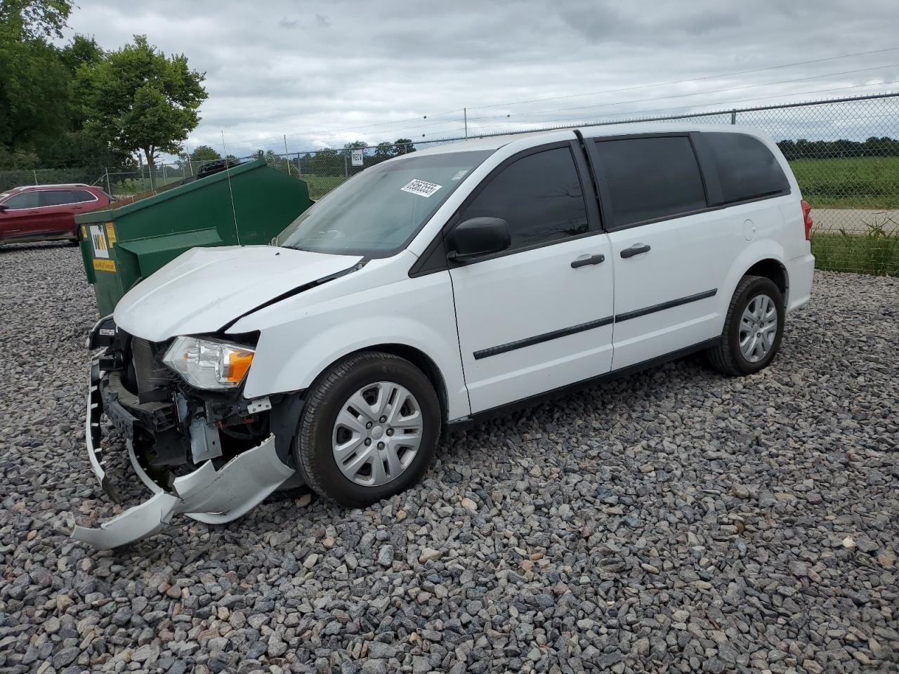 2015 DODGE CARAVAN SE — Front 3/4