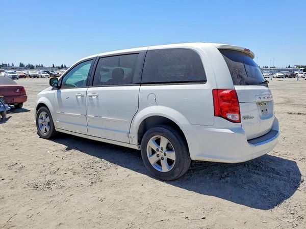 2013 DODGE GRAND CARAVAN SE
