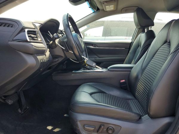 2018 TOYOTA CAMRY L/LE/SE/XLE — DENT