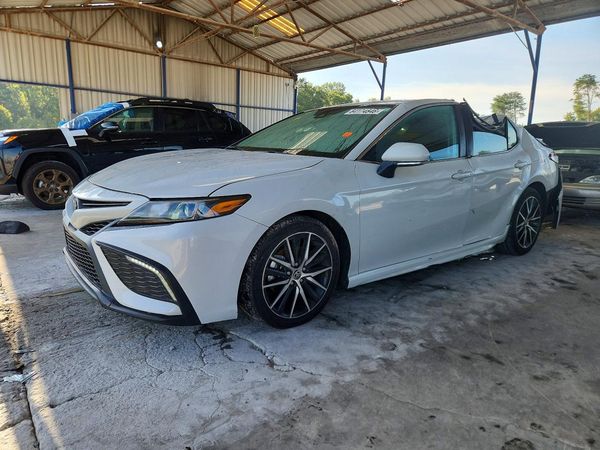 2023 TOYOTA CAMRY