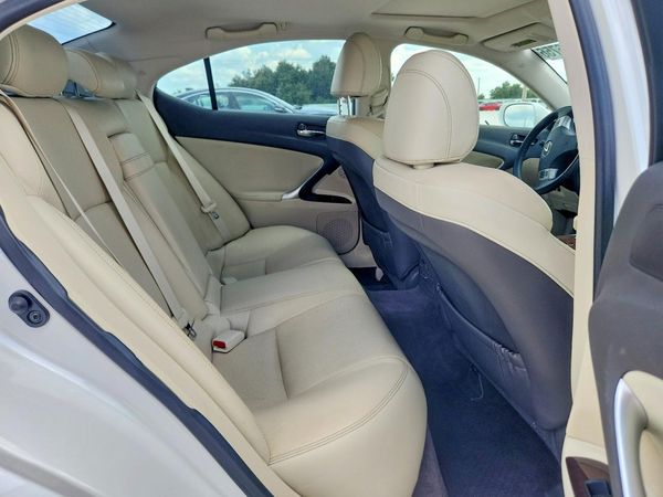 2012 LEXUS IS 250