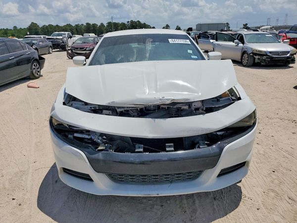 2015 DODGE CHARGER SXT