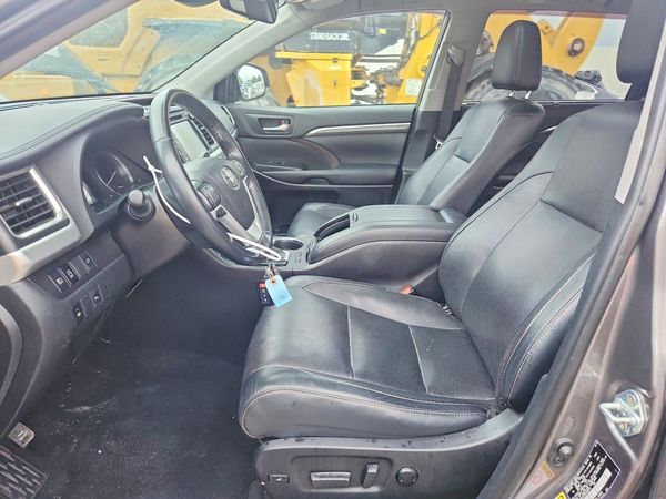 2019 TOYOTA HIGHLANDER Ltd/Ltd Platinum