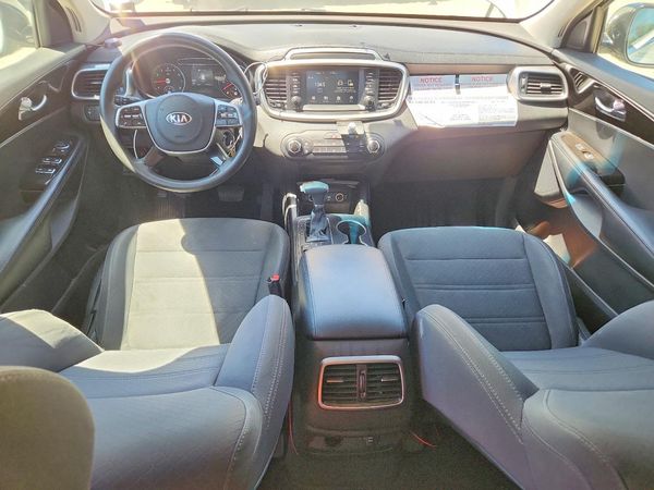 2020 KIA SORENTO L, LX, S