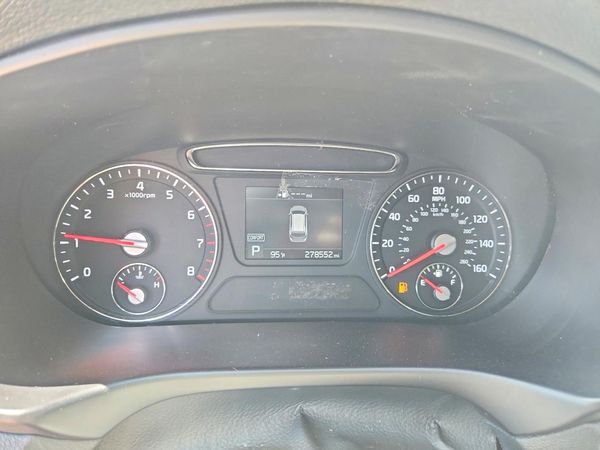 2020 KIA SORENTO L, LX, S