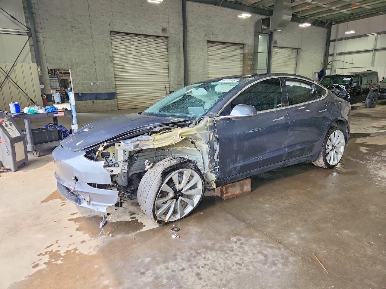 2018 TESLA MODEL 3 — Front 3/4
