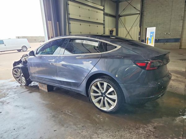 2018 TESLA MODEL 3 — DSRA