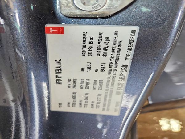 2018 TESLA MODEL 3 — VINS