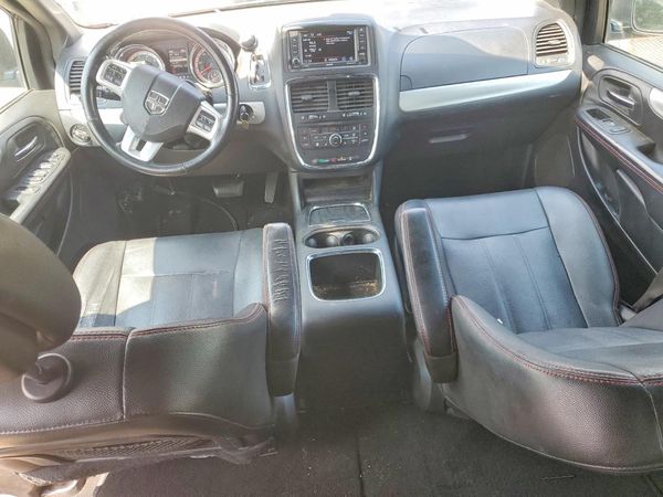 2019 DODGE GRAND CARAVAN GT