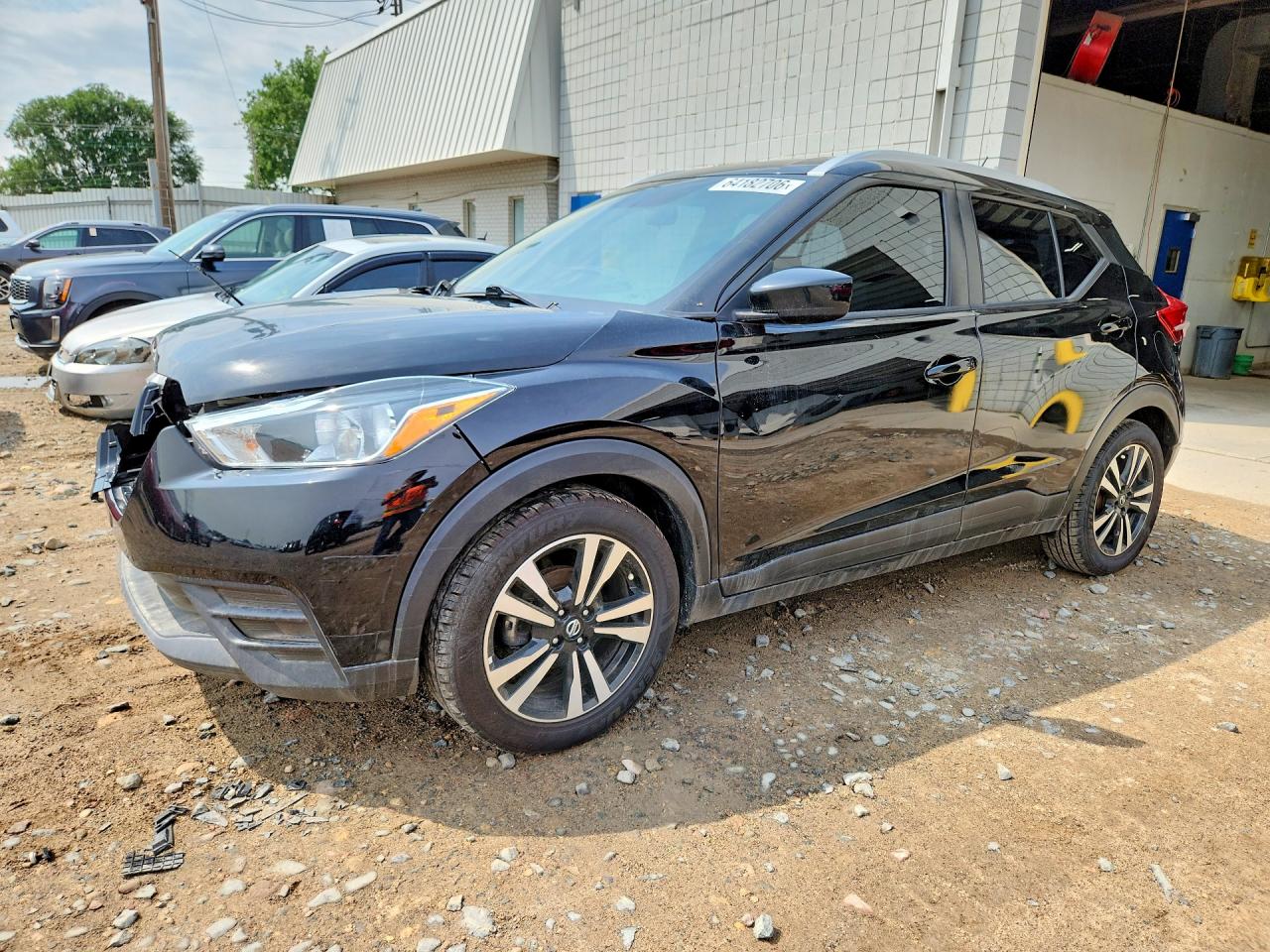 2019 NISSAN KICKS