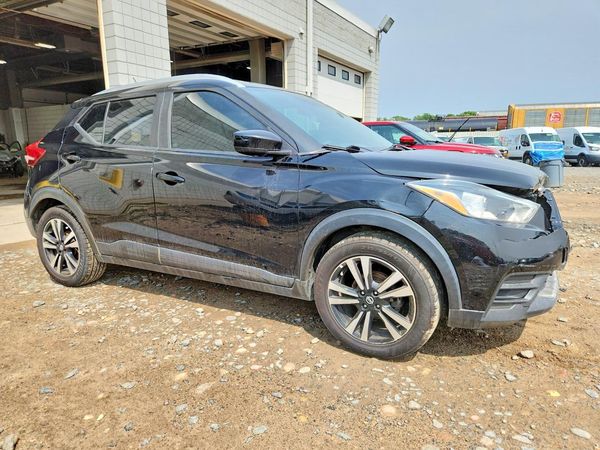 2019 NISSAN KICKS