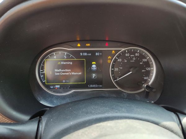 2019 NISSAN KICKS
