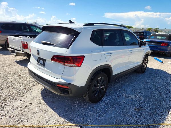 2024 VOLKSWAGEN TAOS S