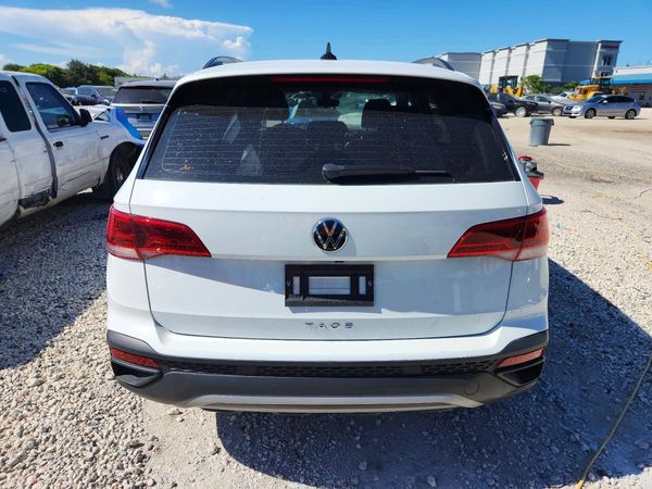 2024 VOLKSWAGEN TAOS S