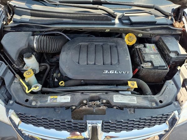 2016 DODGE GRAND CARAVAN SE