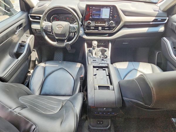 2021 TOYOTA HIGHLANDER