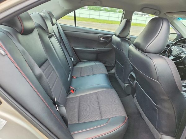 2016 TOYOTA CAMRY