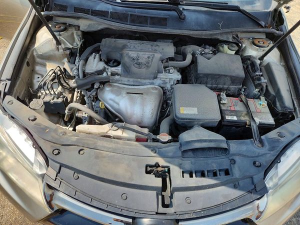 2016 TOYOTA CAMRY