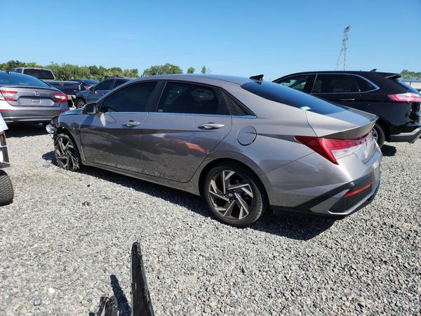 2024 HYUNDAI ELANTRA
