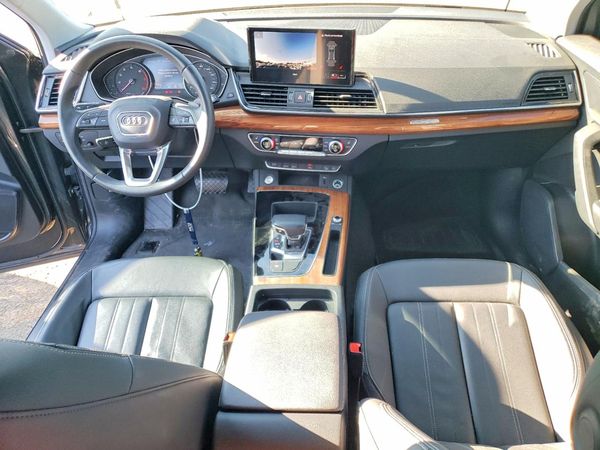 2023 AUDI Q5 quattro Premium
