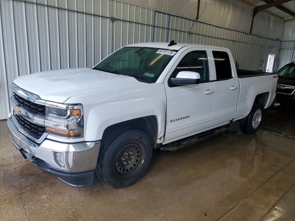 2018 CHEVROLET SILVERADO LT