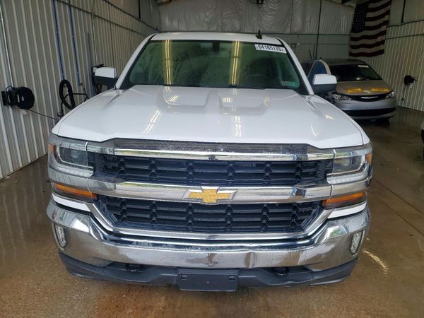 2018 CHEVROLET SILVERADO LT