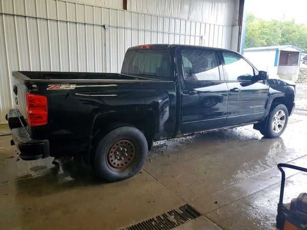 2017 CHEVROLET SILVERADO LT