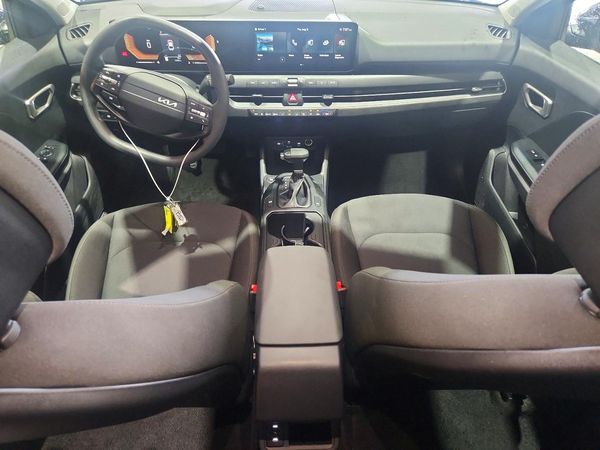 2026 KIA K4 LX, LXS