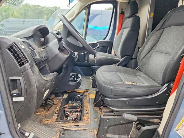 2020 RAM PROMASTER 3500 VF — DENT