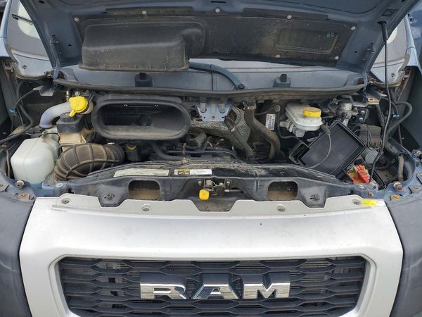 2020 RAM PROMASTER 3500 VF — Engine bay