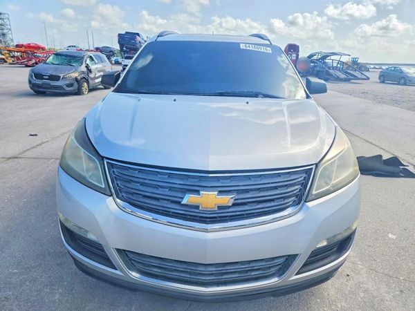 2016 CHEVROLET TRAVERSE LS