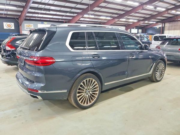 2019 BMW X7 xDrive50i