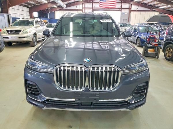 2019 BMW X7 xDrive50i