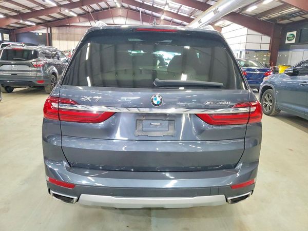 2019 BMW X7 xDrive50i
