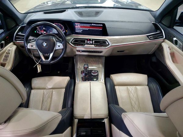 2019 BMW X7 xDrive50i