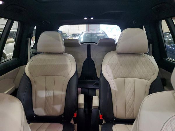 2019 BMW X7 xDrive50i