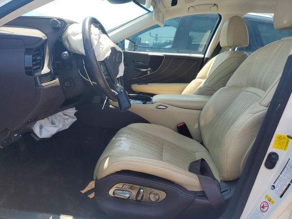 2018 LEXUS LS 500