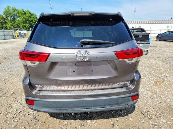 2019 TOYOTA HIGHLANDER SE/XLE