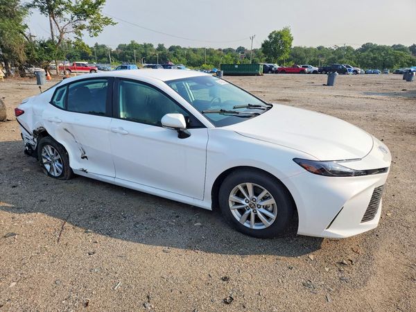 2026 TOYOTA CAMRY