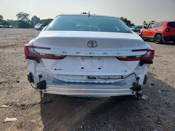2026 TOYOTA CAMRY