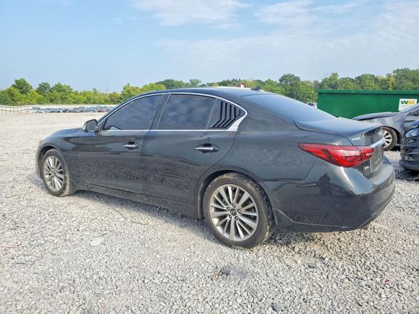 2022 INFINITI Q50 LUXE