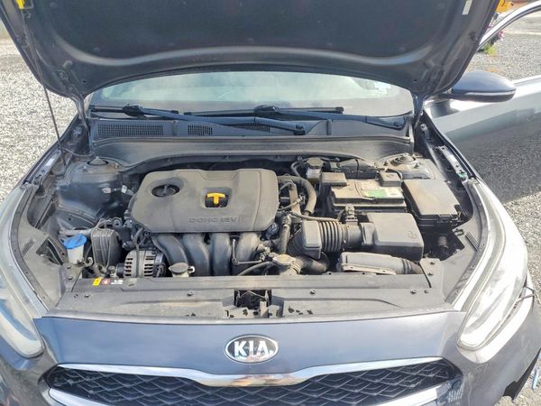 2019 KIA FORTE EX