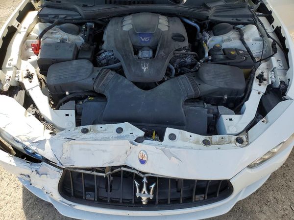2014 MASERATI GHIBLI