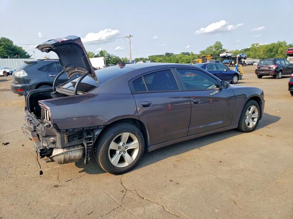 2014 DODGE CHARGER SE