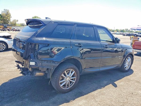 2019 LAND ROVER RANGE ROVER SPORT SE