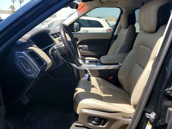 2019 LAND ROVER RANGE ROVER SPORT SE